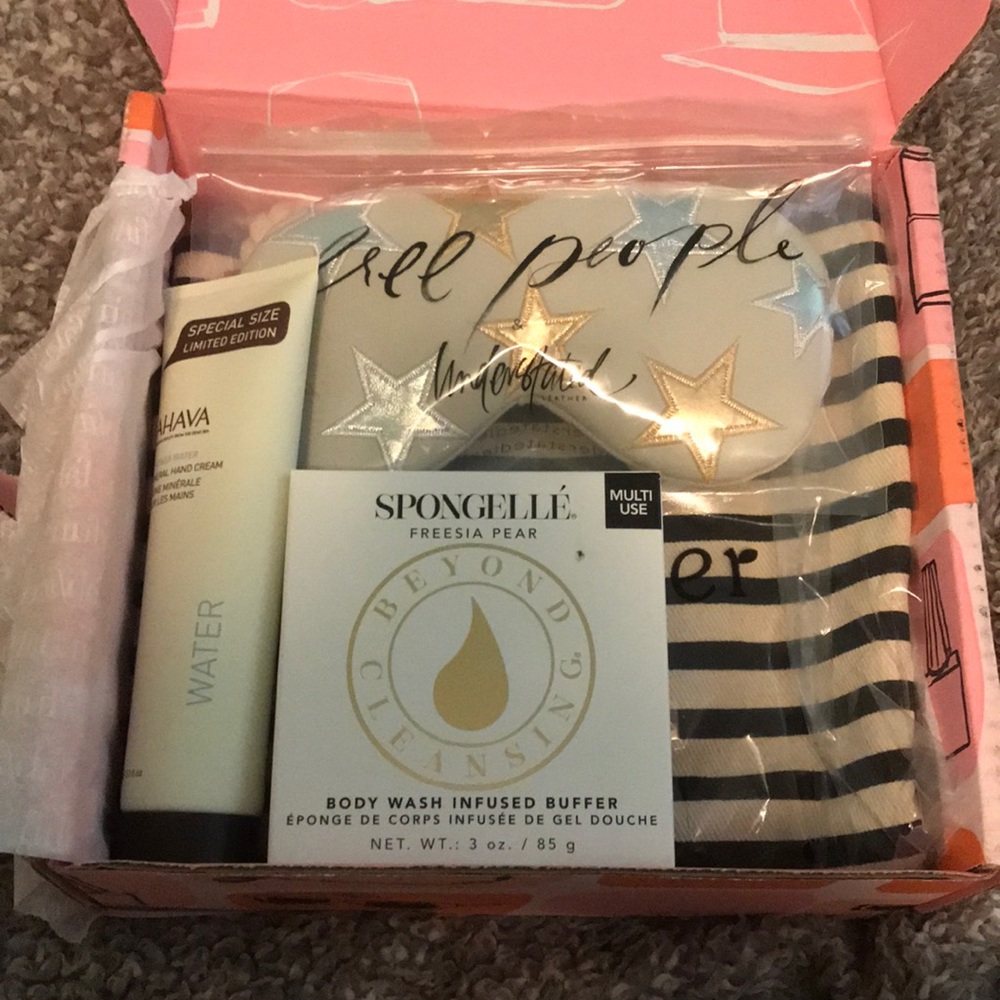 FabFitFun Starter Box